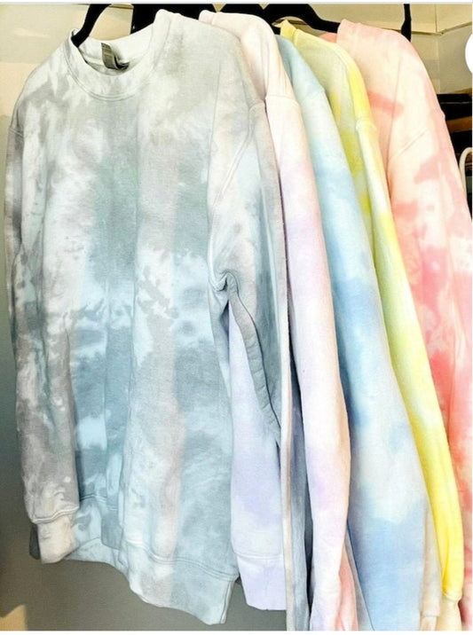 Tie dye crewneck sweatshirt - 4 little hearts