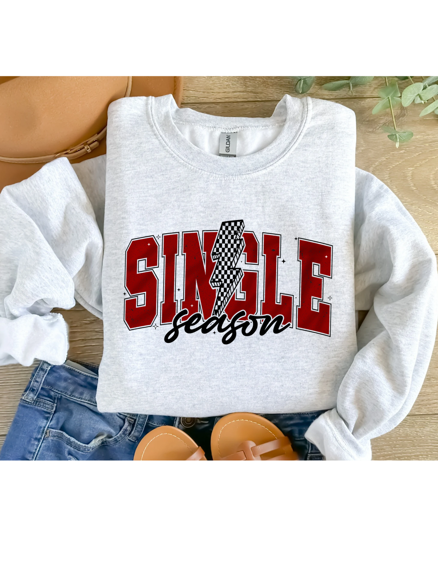 Single season crewneck sweatshirt