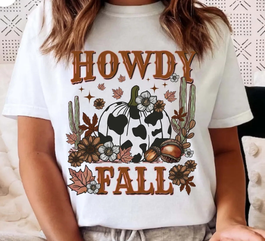 Howdy fall graphic tee